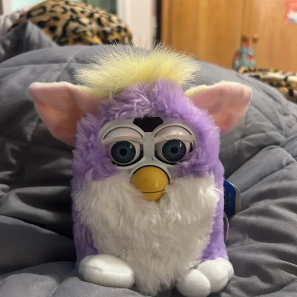 Purple & White Furby Interactive Toy - Picture 1 of 8